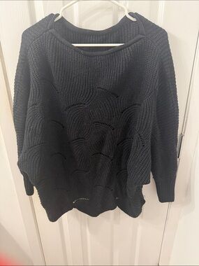 Black Women's Textured Knit Sweater